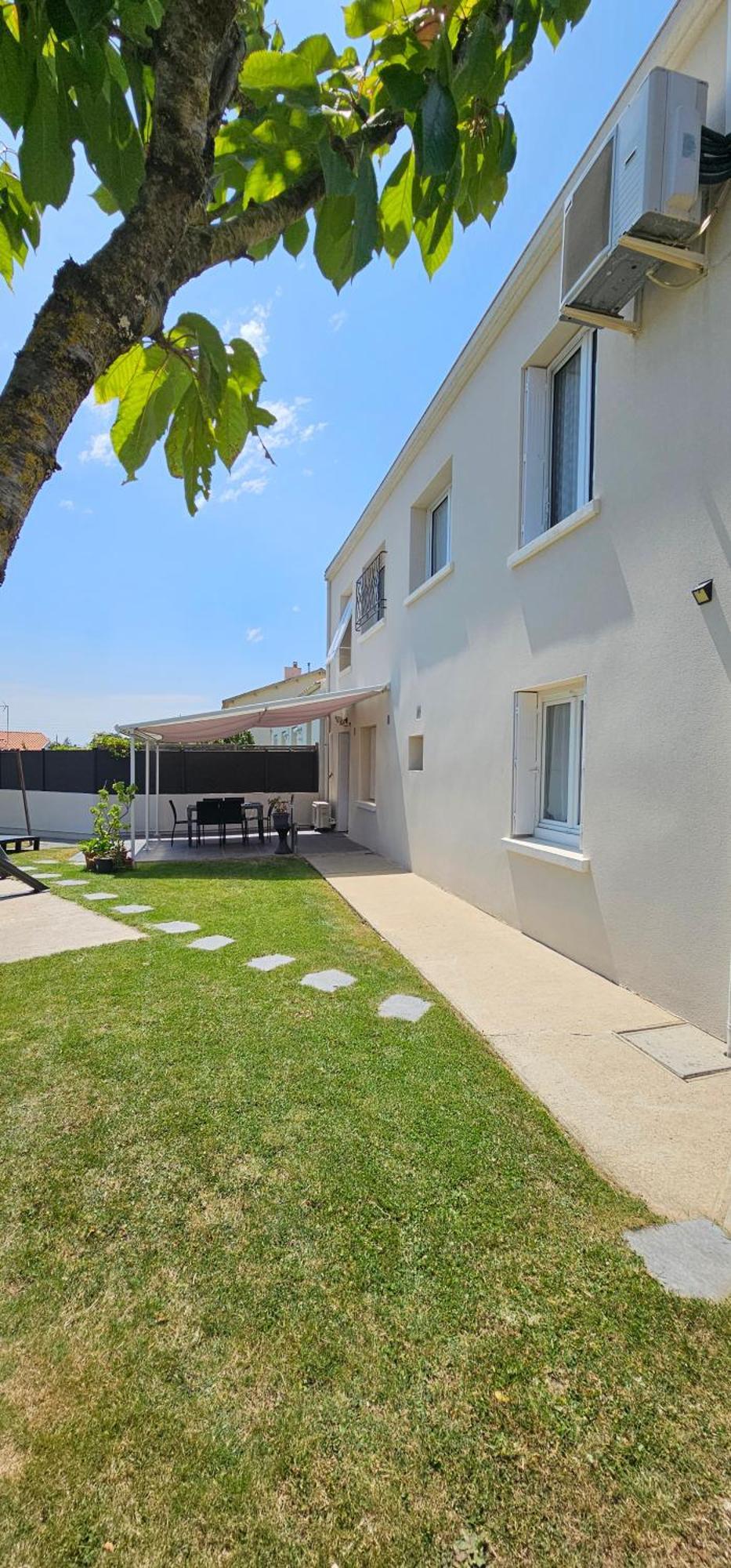 Belle Maison Avec Jardin Rdc T3 De 70M2 Vacances Ou Cure Thermale Rochefort Rochefort (Charente-Maritime) Exterior foto